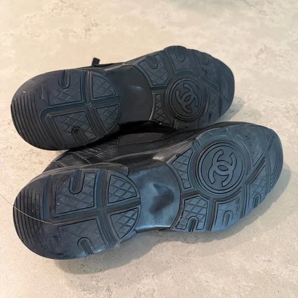 CHANEL Mens Black Sneakers Size 45 - Picture 7 of 14